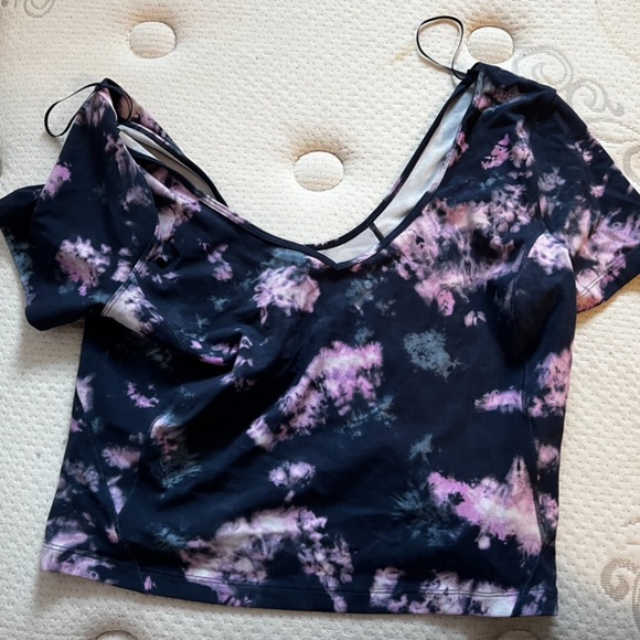 Lululemon Align Shirt Size 12- never worn - Picture 1 of 3